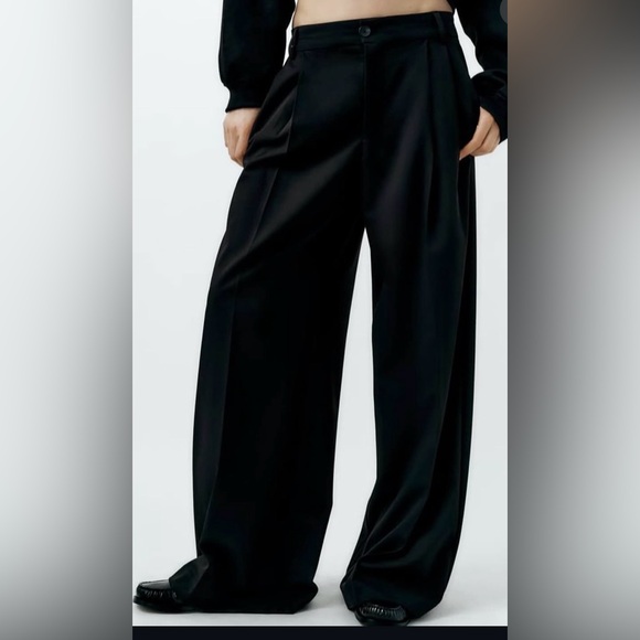 Zara Pleated Black Pants Size S NWT - Picture 3 of 4